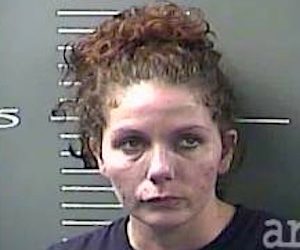 JOHNSON COUNTY LAW ENFORCEMENT LOOKING FOR TWO LAWRENCE COUNTY RESIDENTS