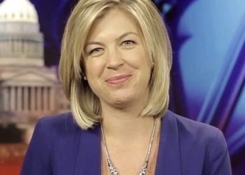 WSAZ FIRES REPORTER AMANDA BARREN FOR NOT TAKING VACCINE