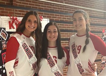 VOLLEYDAWGS SUFFER TOUGH DEFEAT ON SENIOR NIGHT, FINAL HOME GAME TONIGHT VERSUS PRESTONSBURG