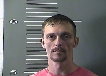 WOLFE COUNTY, KY, MAN ARRESTED AFTER RUNNING OVER HIS GIRLFRIEND WITH HIS CAR IN MAGOFFIN COUNTY