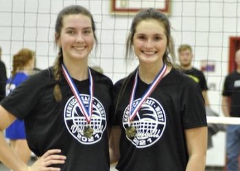 Four VolleyDawgs participate in East/West Classic over the weekend