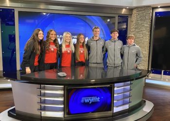 MEET LCHS BASKETBALL DAWGS THIS THURSDAY, SEASON KICKS OFF NOVEMBER 29TH