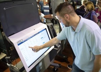 NEW TECH ALLOWS W.VA. VOTERS TO REPORT WRONGDOING VIA TEXT