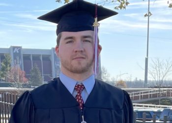 GRANT MARCUM EARNS BUSINESS ACCOUNTING DEGREE AT EKU