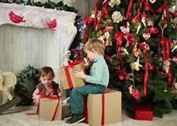 GROWING UP IN LOUISA: SANTA CAME!!