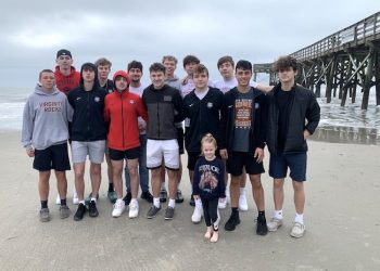 DAWGS PLAY WELL IN SOUTH CAROLINA DESPITE THEIR RECORD; HOST BELFRY IN 2A ON TUESDAY