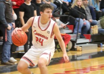 LAWRENCE CO. ADVANCES TO THE DISTRICT TITLE GAME WITH EASY VICTORY OVER PRESTONSBURG