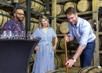 ‘Samantha Brown’s Places To Love’ visits Louisville and Bourbon County