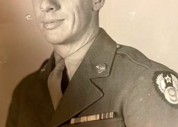 ‘INBOUNDS FOR LANDING…THE BIG SANDY AIRPORT’ : Every Man a Hero