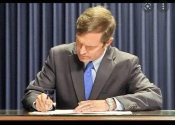 GOV. BESHEAR SIGNS 14 RECENTLY PASSED PIECES OF LEGISLATION