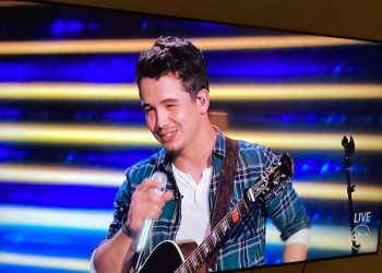 NOAH CONTINUES CLIMB ON AMERICAN IDOL, MAKES TOP TEN!