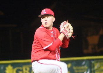 BLEVINS NO-HITS WHEELERSBURG AS DAWGS FINISH 4-0 ON THE WEEK