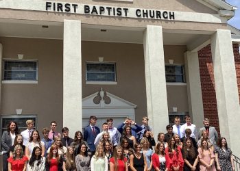 MIKE ARMSTRONG KEYNOTE SPEAKER FOR LCHS SENIOR CLASS 2022 LUNCHEON