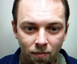 MANHUNT IN PIKE COUNTY, KENTUCKY AS POLICE AUTHORITIES LOOK FOR TWO ESCAPED PRISON INMATES