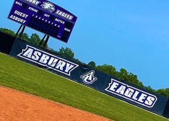 FORMER LCHS SOFTBALL PLAYER ABBY FLETCHER RECEIVES PRESTIGIOUS AWARD