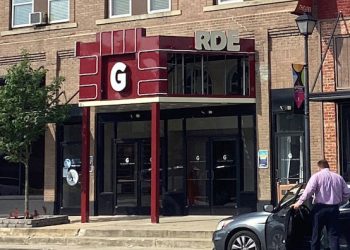 NEW GARDEN THEATER MARQUEE IN DOWNTOWN LOUISA LOOKS LIKE OLD TIMES