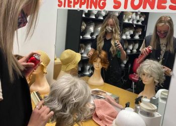 Cosmetology salon seeking wig donations for cancer patients