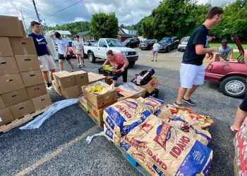 LOCAL BUSINESS PARTNERS WITH ‘FACING HUNGER FOOD BANK’ TO HELP FEED LAWRENCE COUNTIANS