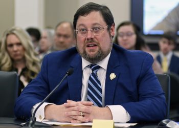 SENATOR PHILLIP WHEELER:  VOTE YES FOR CONSTITUTIONAL AMENDMENT #1 ON THE  NOVEMBER 8TH BALLOT