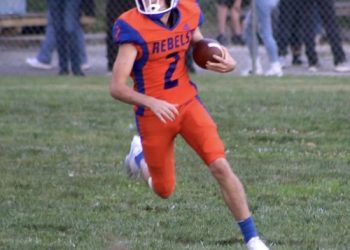 TOLSIA FOOTBALL ENDS SEASON WITH VICTORY OVER PHELPS