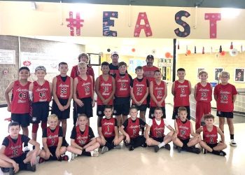 LOUISA EAST ELEMENTARY BASKETBALL ‘ON FIRE’ IN  FIRST SEASON