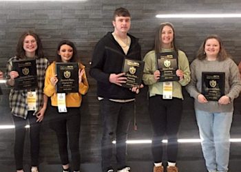 TOLSIA BETA CLUB PLACES IN ELEVEN EVENTS IN STATE COMPETITION