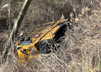 MAGOFFIN COUNTY BUS ACCIDENT CALLED ‘BRUTAL’ BY STATE POLICE