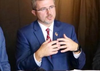 FLETCHER ISSUES SECOND MESSAGE ON NEW BUILDINGS, NEW TAXES FOR LAWRENCE SCHOOL SYSTEM