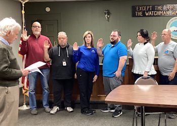 LOUISA CITY COUNCIL SWEARS IN NEW FEMALE OFFICER AND 2 NEW CITY COUNCIL MEMBERS…