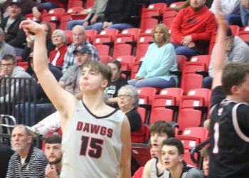 DAWGS ON WINNING STREAK; HEADED SOUTH AFTER CHRISTMAS BREAK