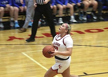 LC BULLDOGS BLAST BETSY LAYNE IN GIRL’S ACTION; HOST FLOYD CENTRAL FRIDAY