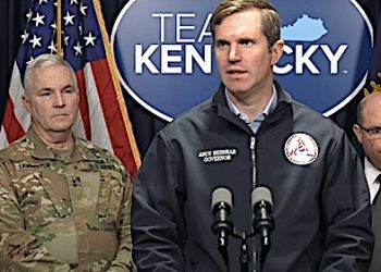 STATE OFFICE BUILDINGS CLOSING AT 11:00 TODAY IN LIEU OF STORM THREAT