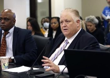 BILL WOULD MAKE 48 HOURS LIMIT TO HOLD KIDS WITHOUT HEARING