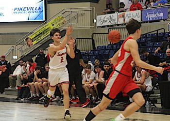 LAWRENCE CO. BOYS USE BIG SECOND HALF IN REGION 1ST ROUND VICTORY OVER BELFRY; FACE MARTIN CO. SAT. IN SEMIS