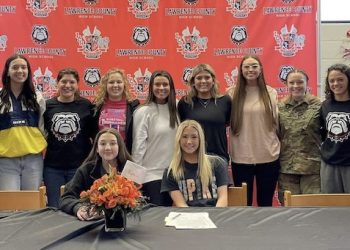 ALLIE TRIPLETT SIGNS ON TO PLAY SOFTBALL AT UPIKE