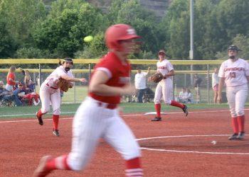 LAWRENCE CO. TAKES CARE OF BELFRY IN 15TH REGION SOFTBALL SEMIFINALS