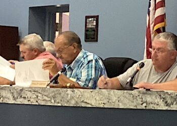 HAS LAWRENCE JUDGE GOT SOMETHING TO HIDE? SPECIAL MEETINGS ON THE SLY SAY ‘YES’