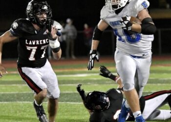 Dawgs headed to Pond Creek tonight — looking to take control of District