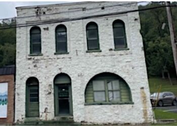 OLD INEZ BANK BUILDING CONSIDERED BY NATIONAL REGISTER OF HISTORIC PLACES