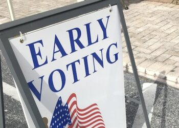 EARLY VOTING ONGOING IN LAWRENCE CO., KY. COURTHOUSE