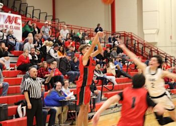 GUTSY BULLDOGS WITH BACK TO BACK COMEBACK WINS OVER WEEKEND