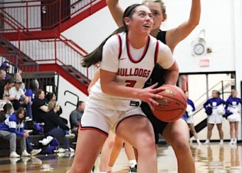 Lawrence Co. Starts 58th Girls District Play With Win Over Betsy Layne