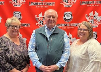 Louisa Freewill Church and Riverside Generating sponsor a LCHS senior class breakfast