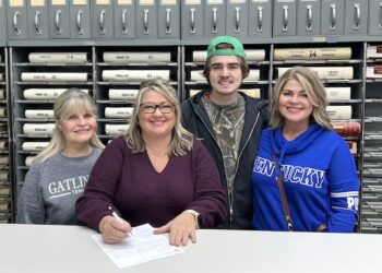 PARSLEY UNOPPOSED FOR NEW TERM AS LAWRENCE CIRCUIT CLERK