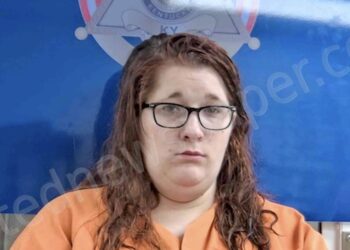 BOYD COUNTY, KY COUPLE CHARGED WITH BURNS, BRUISES OF YOUNG CHILD