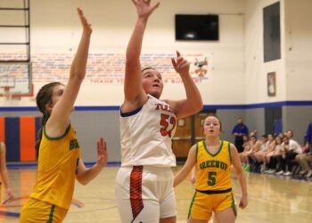 TOLSIA GIRLS TAKE DOWN TUG VALLEY ON THE ROAD