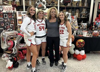 LAWRENCE CO. BEATS MORGAN CO. ON SENIOR NIGHT