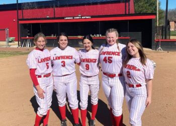 SOFTBALL DAWGS OPEN ’24 SEASON WITH DOMINATING START