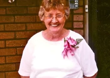 Dixie Racine Thompson. 82, of Louisa, KY