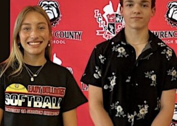 Lawrence County Students Selected As 2024 Rogers Scholars